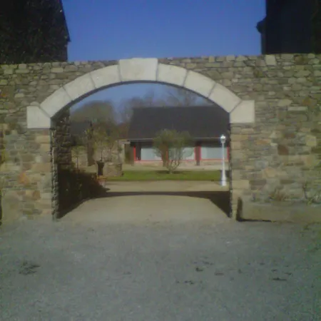 Hotel Domaine De Kermodest